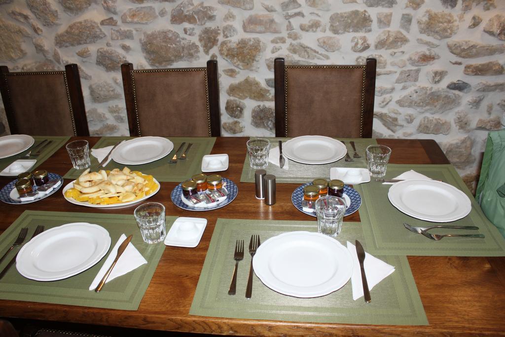Vetilios Lithos Boutique Hotel Néon Oítilon Exteriér fotografie
