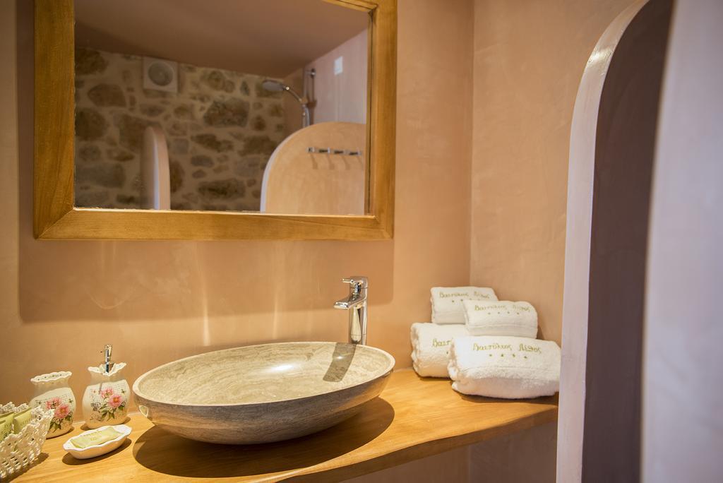 Vetilios Lithos Boutique Hotel Néon Oítilon Exteriér fotografie